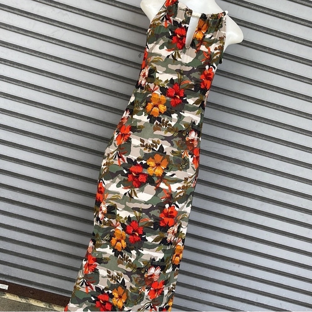 Love Floral Cami Maxi Dress in Olive, Red and Orange Size M - Picture 6 of 9